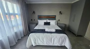 Vation Nation Guest House - Image 5