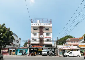 RedDoorz at CAA Road Las Pinas - Image 5