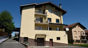 Apartmani i Bungalovi TROJKA - Image 2