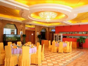 Beijing Dongfang Hotel - Image 5