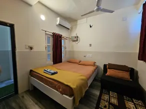 NIRMAN HOMESTAY 5 minutes walk to beach - Image 4