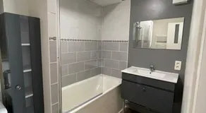 Appartement T4 Centre Ville C2 - Image 3
