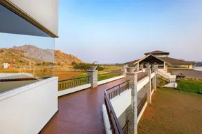 Shathayu Ayurveda Yoga Retreat - Image 3