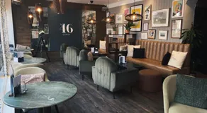Beds at 46, Cowes - Image 2