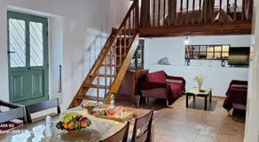 IRENE'S village home - Image 2
