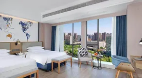 Kyriad Marvelous Hotel Ziyang North Railway Station - Image 3