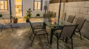 Danai House - Image 4