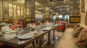 Luxus Grand Hotel - Image 3