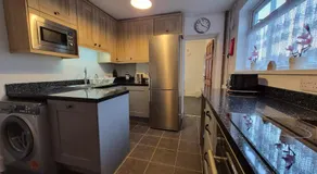 Swansea City & Bay 4-Bedroom House - Image 5