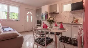 Apartments Villa Sušanj - Image 2