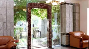 Hotel Grand Palace Stay - Image 5