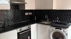 Stylish and Modern Space - Image 4