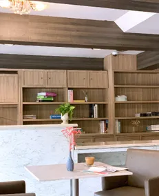 Watana Hotel - Image 4