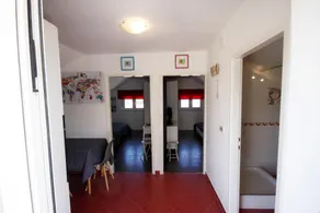 Apartment located directly on the seaside, with stunning views and seasight - Image 5