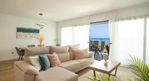 Appartamento totalmente attrezzato con terrazza e piscina | Vista sul mare | Vicino alla spiaggia - Image 2