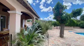 Villa Pastel aux portes de Saint Tropez dans un domaine 12 voyageurs 6 chambres - Image 5
