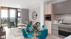 Waters Edge Apartments - Image 3