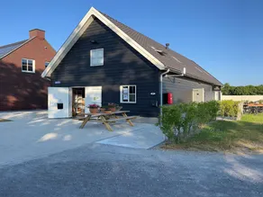 Romantic studio in Stellendam with terrace - Image 1