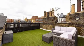 Covent Garden Apartments - Netflix and Nespresso - Image 4
