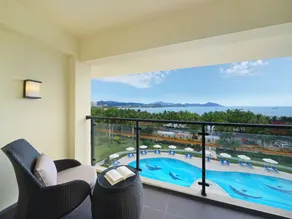 Landscape Beach Hotel Sanya - Image 5
