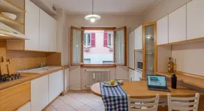 GuestHost - Paolo's Home - Overlooking the Lake - Image 4