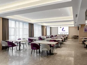 Lavande Hotel Duyun Dashizi Wenfeng Park - Image 3
