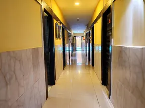 Hotel Swaraj - Image 2