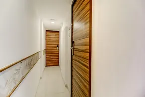 OYO Flagship 48142 Marol Metro Station - Image 3