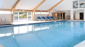 PointBreak Sleeps 12 with hot tub-Great celebration house-Dog friendly - Image 4