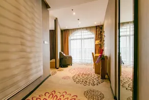 Lavande Hotel Chongqing Yongchuan Leheledou Wanda - Image 4