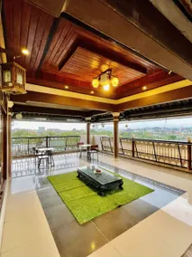 Nam Phương Riverside Villa - Image 2
