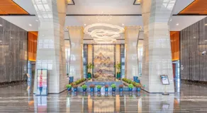 Jinling Grand Hotel Nanchang - Image 4