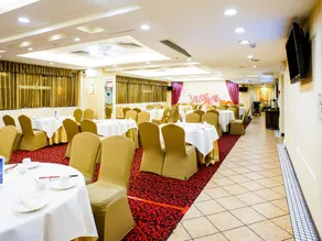 Fortune Hotel - Image 5