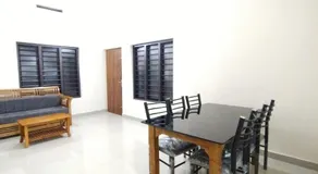 Eve's Residency - Image 3