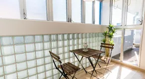 Universal Bay Condominium - Image 4