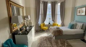 Luxury Accomodation close to city centre - Image 2