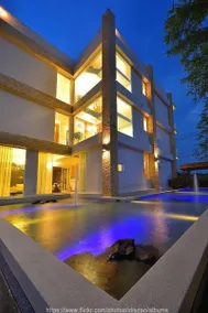 Xianel Vacation Chateau - Image 4