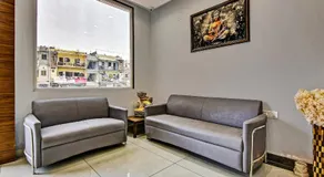 Townhouse Golden Frame near sec 62 noida - Image 4