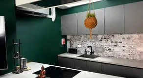 Cozy Boutique hotel Leuven -self check in - Image 3
