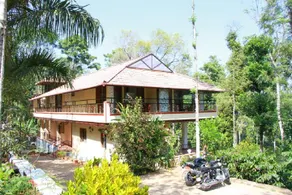 KINGMAKER'S Plantation with River Stream - Image 5