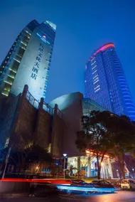 Redstar Culture Hotel - Image 4