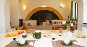 Casale Laurus - Image 2
