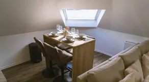 Cozy 1BR & Living Room Apartment, Just 15 Minutes to Downtown - Image 5