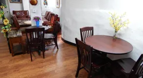 A Friendly Inn at Harvard - Image 5