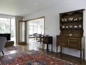 Veeve  Putney - Image 3