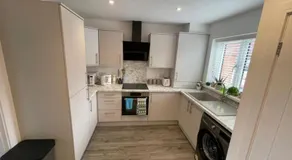 Enjoyable Home - Image 2