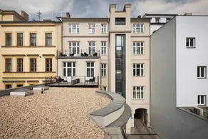Elizabeth Suites - Image 2