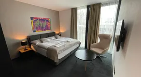 Ponton Rooms - Image 2