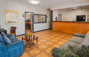 Bayside Inn Pinellas Park - Clearwater - Image 5