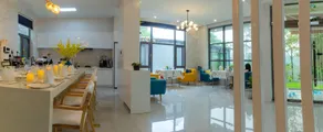 Country Road Villa - Image 2